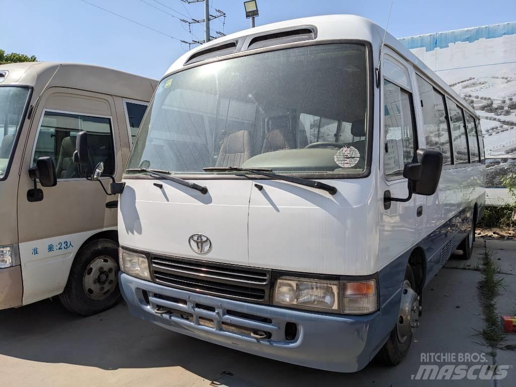 Toyota Coaster Bus حافلة صغيرة