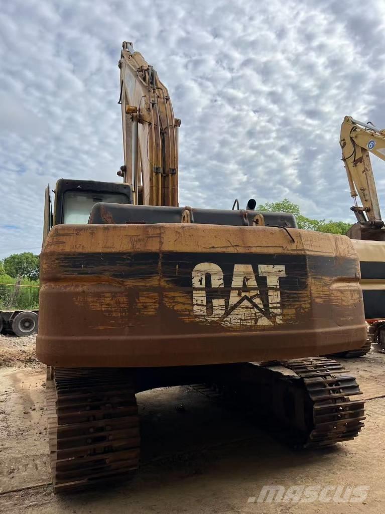 CAT 320 B L حفارات زحافة
