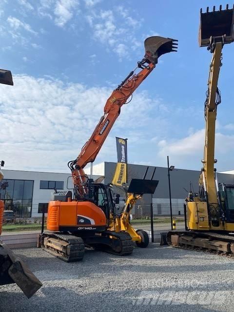 Doosan DX140LCR-5 حفارات زحافة