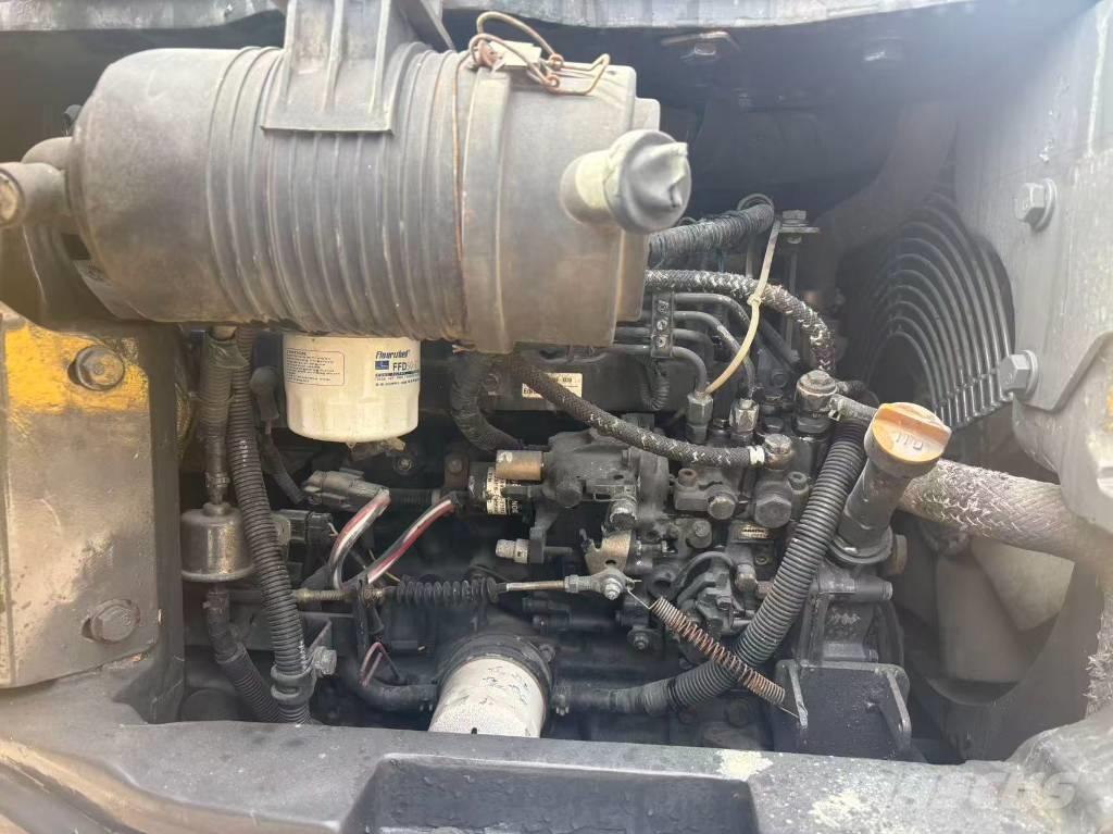 Komatsu PC 50 MR-3 حفارات صغيرة أقل من 7 طن (حفارات صغيرة)