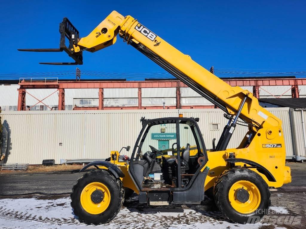 JCB 507-42 مناولات متداخلة