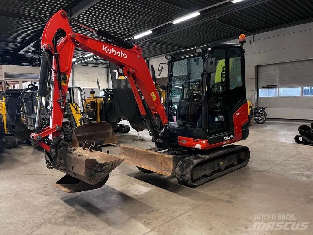 Kubota KX 027 حفارات صغيرة أقل من 7 طن (حفارات صغيرة)