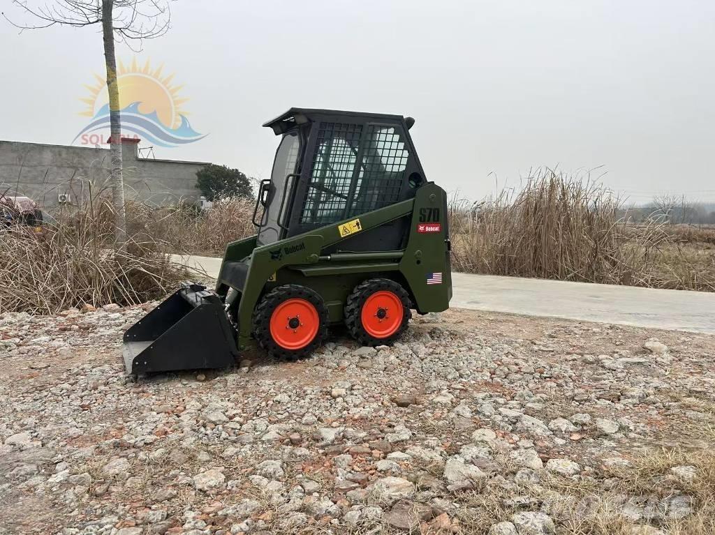 Bobcat S 70 لوادر انزلاقية التوجيه