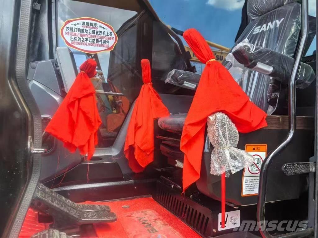 Sany SY215C حفارات زحافة