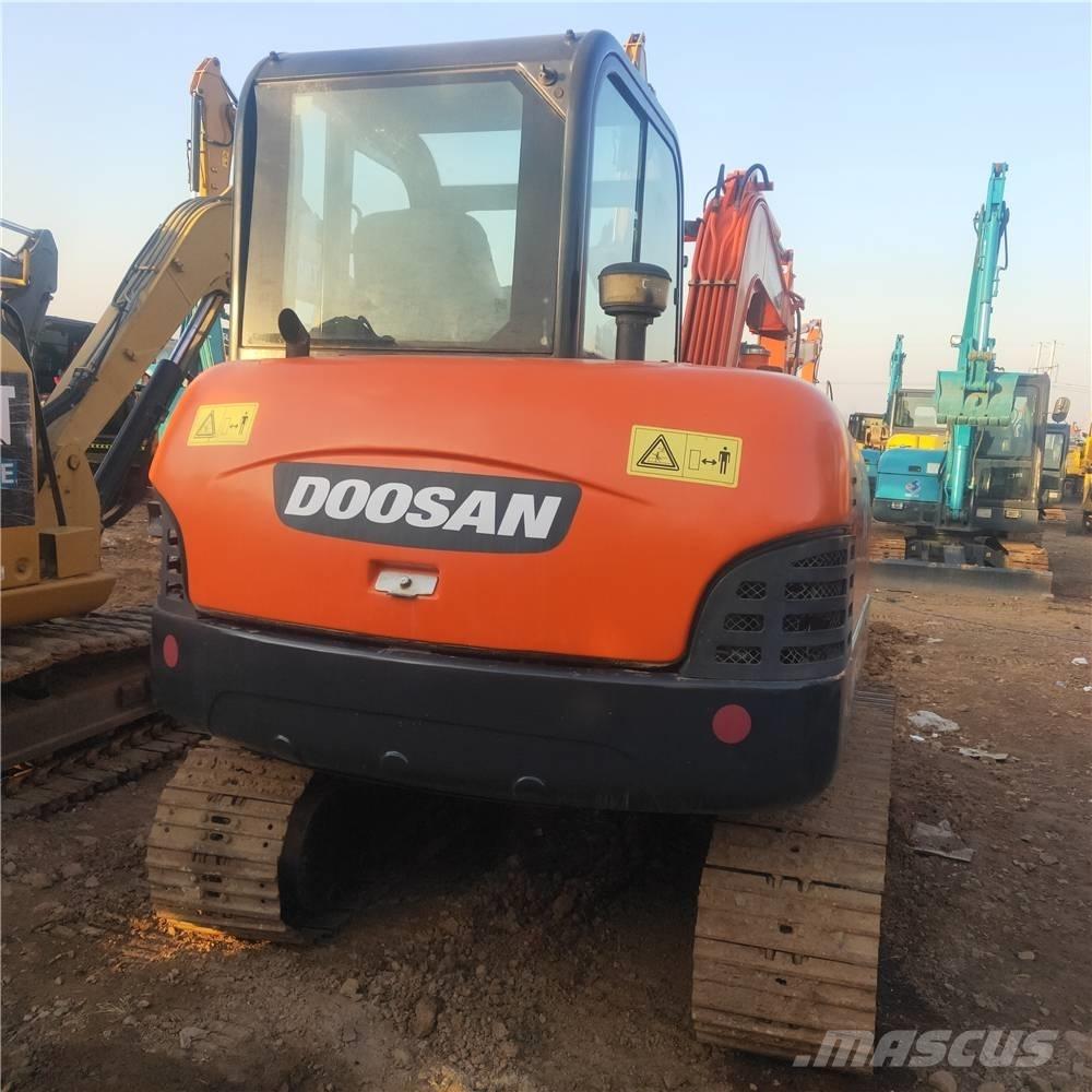Doosan DH60-7 حفارات صغيرة أقل من 7 طن (حفارات صغيرة)