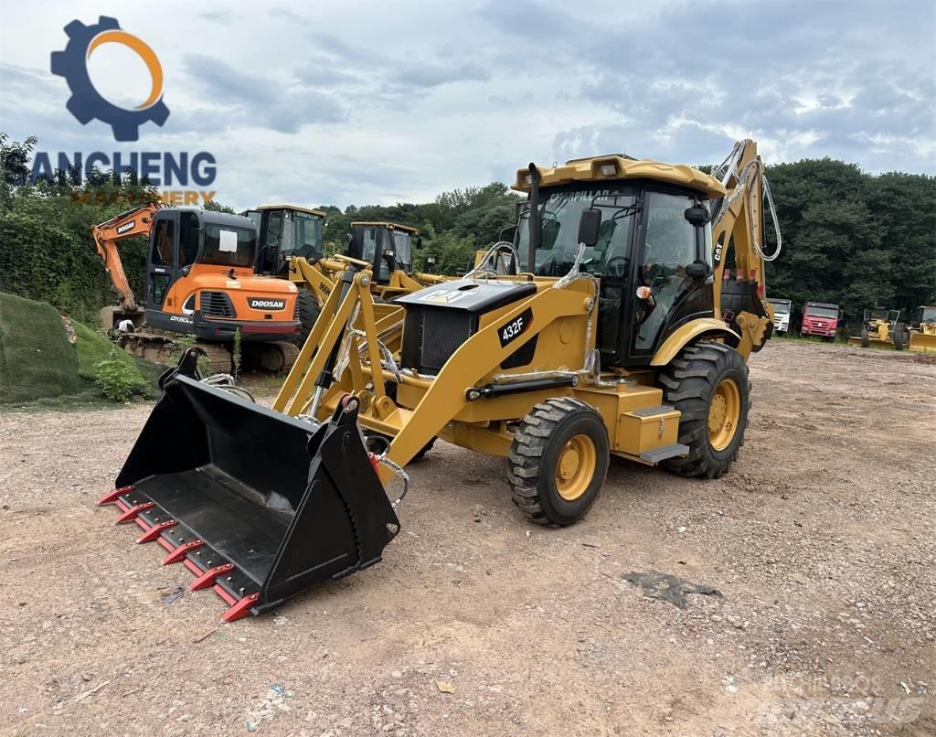 CAT 432 F لوادر ذات جرافات عكسية