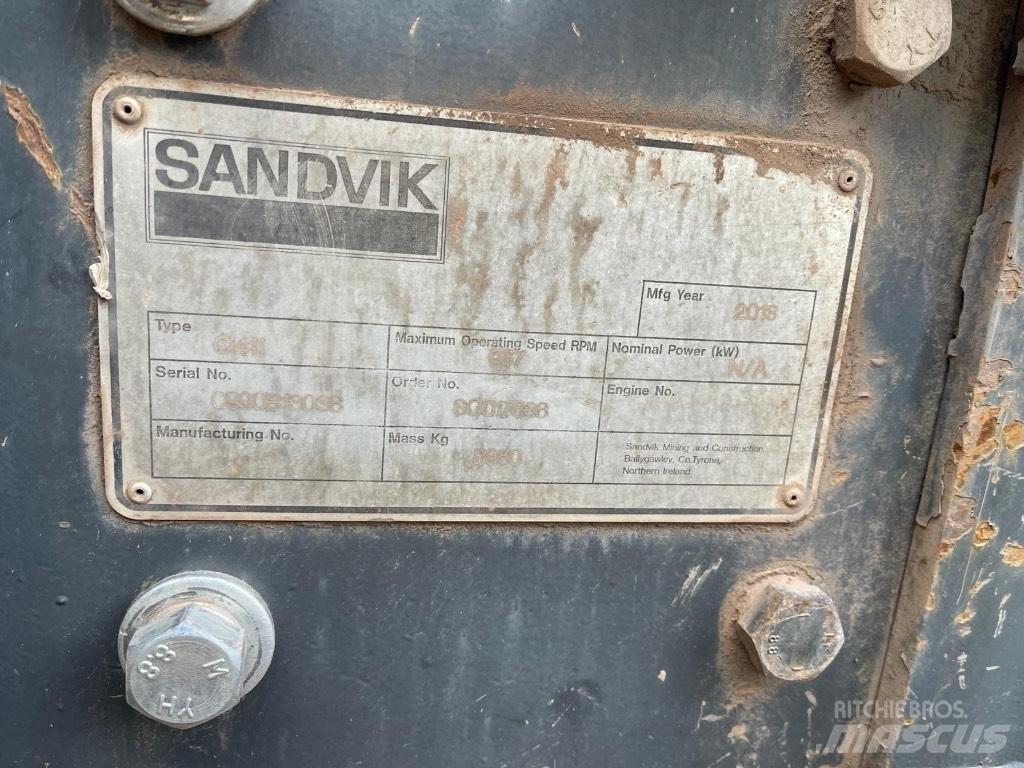 Sandvik QI 341 الكسارات المتنقلة