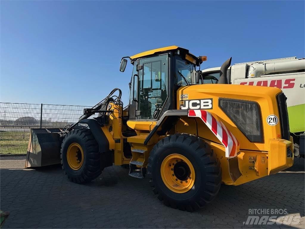 JCB 427 HT لوادر بعجل