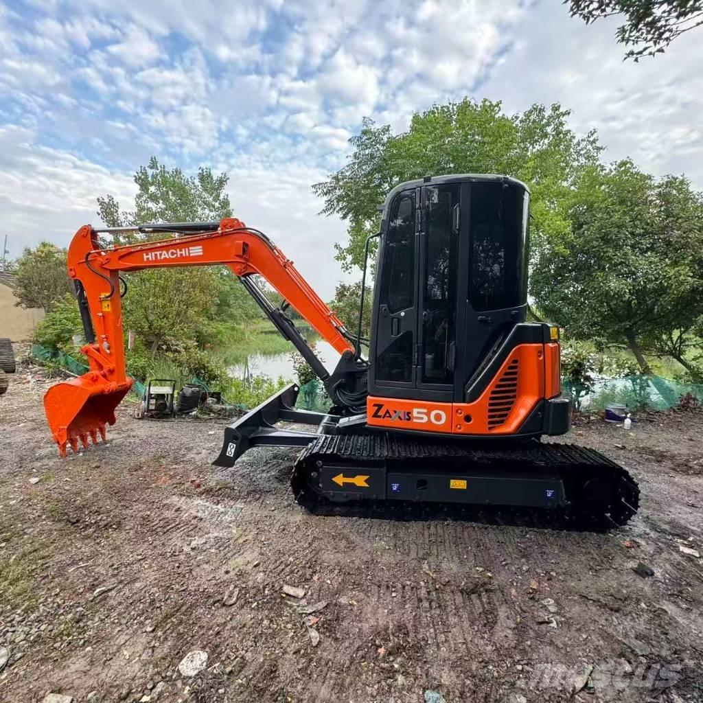 Hitachi ZX 50 U حفارات صغيرة أقل من 7 طن (حفارات صغيرة)