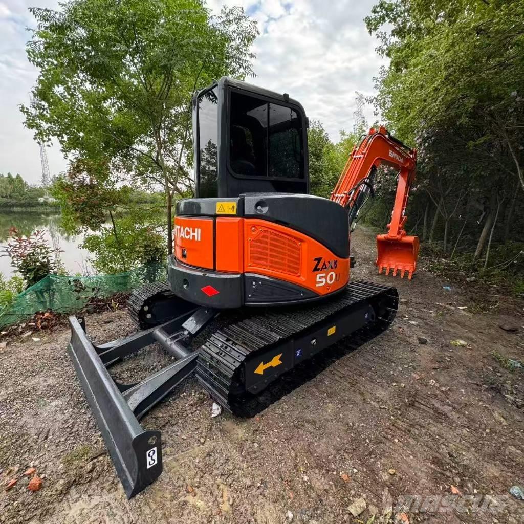 Hitachi ZX 50 U حفارات صغيرة أقل من 7 طن (حفارات صغيرة)