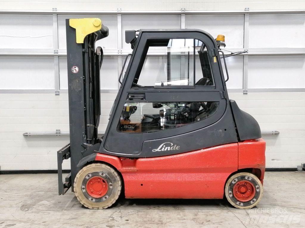 Linde E30-03 شاحنات ذات رافعات شوكية تعمل بالكهرباء