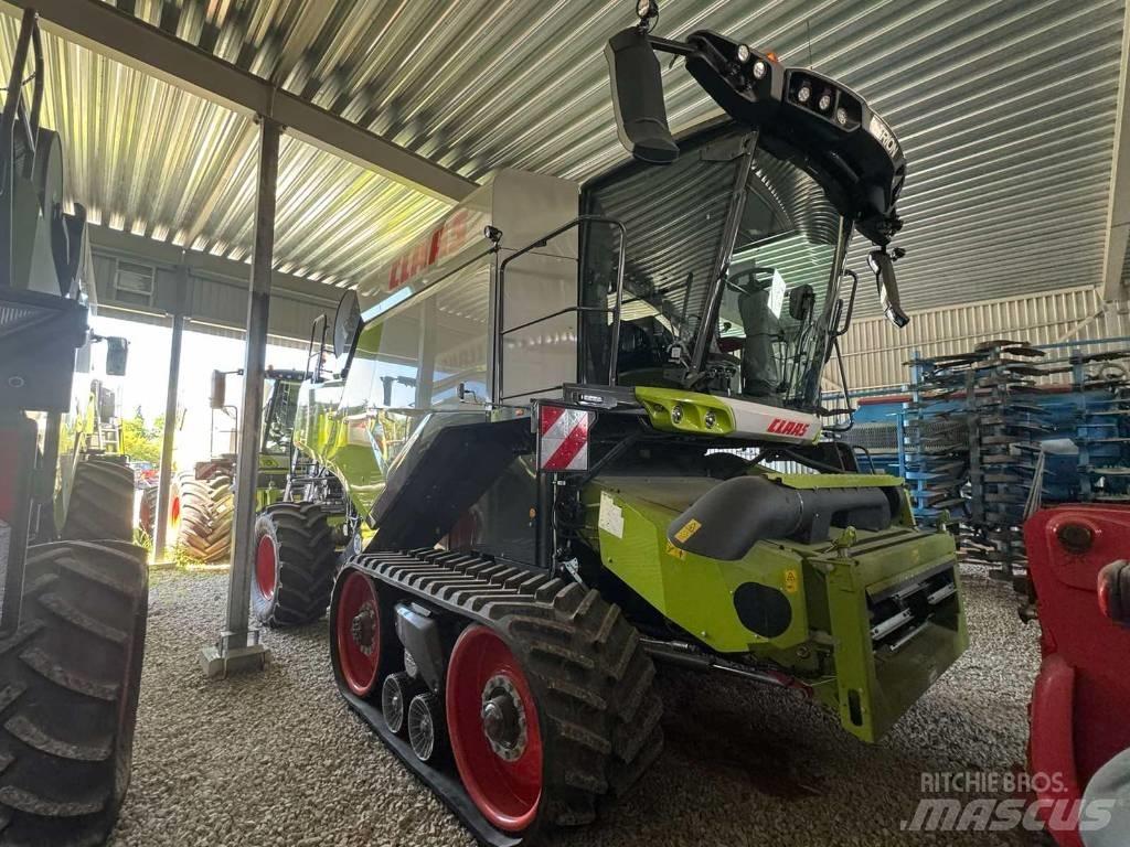 CLAAS Trion 660 TT حصادات