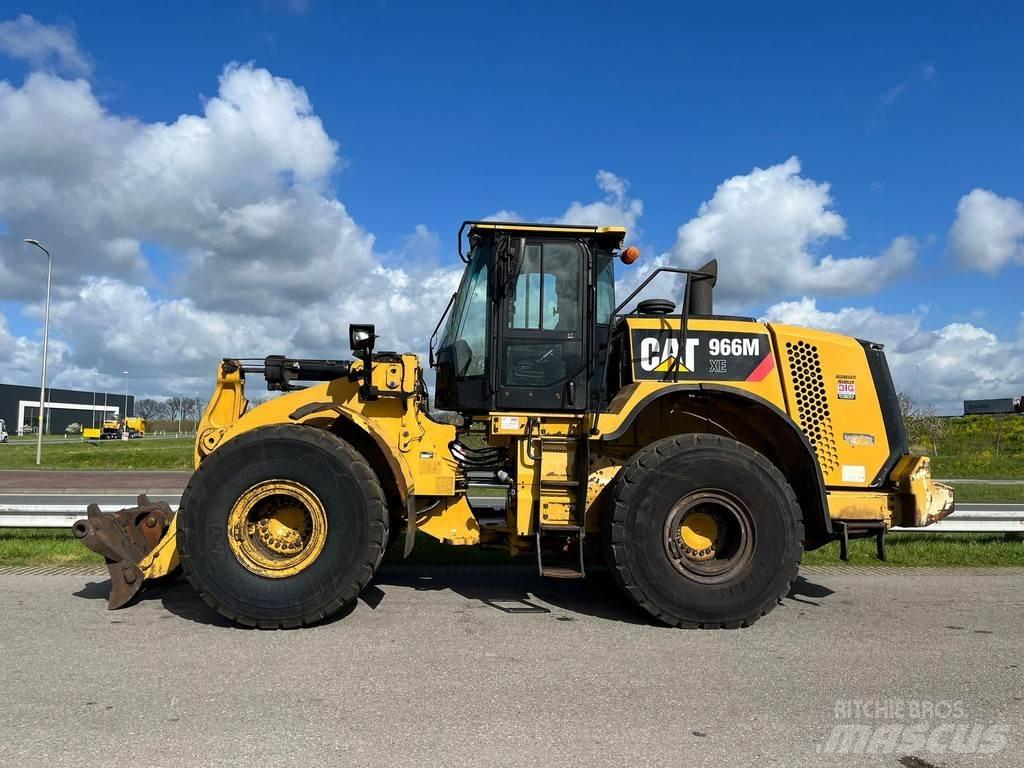 CAT 966M XE لوادر بعجل