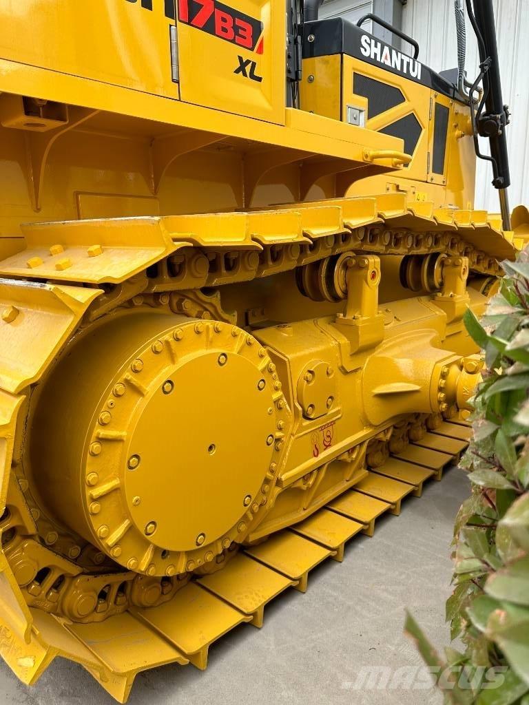 Shantui DH17 بلدوزرات مجنزرة