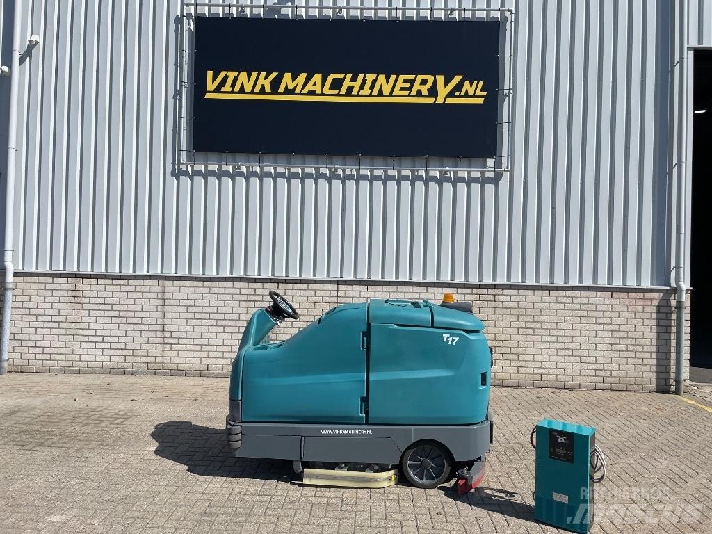 Tennant T 17  SOLD كناسات