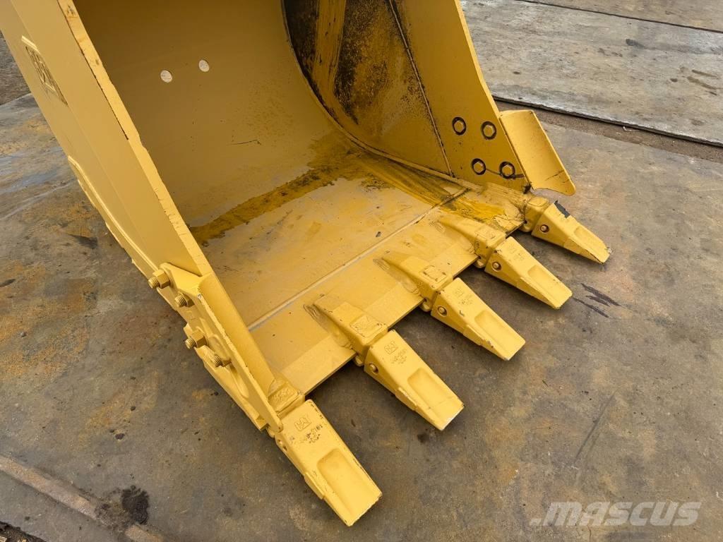 CAT 320 bucket OM دلاء