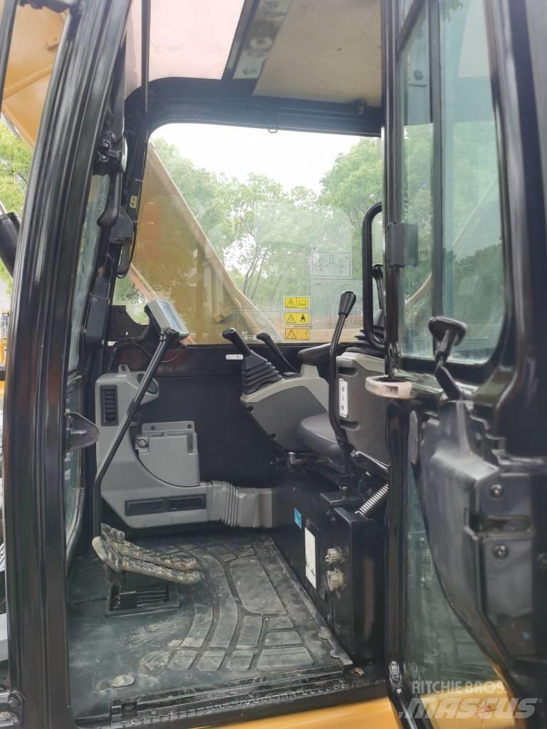 CAT 308 E 2 حفارات زحافة
