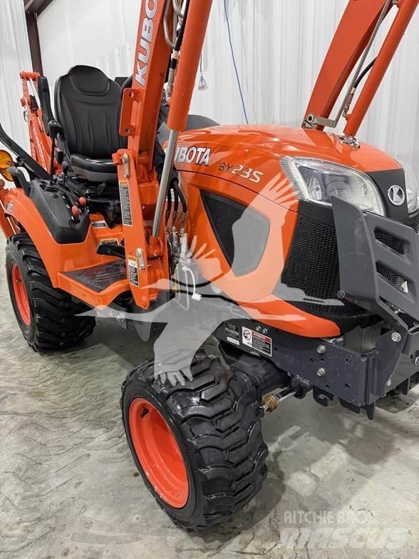 Kubota BX23S لوادر ذات جرافات عكسية