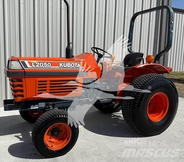Kubota L2050 الجرارات
