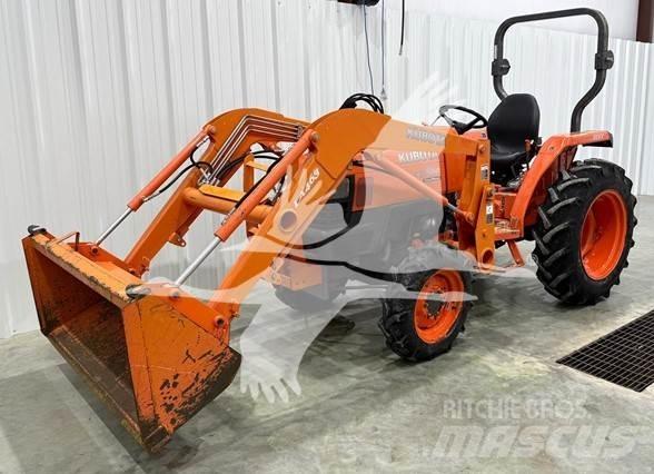 Kubota L2800 الجرارات