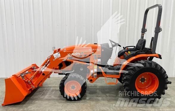 Kubota LX2610 الجرارات