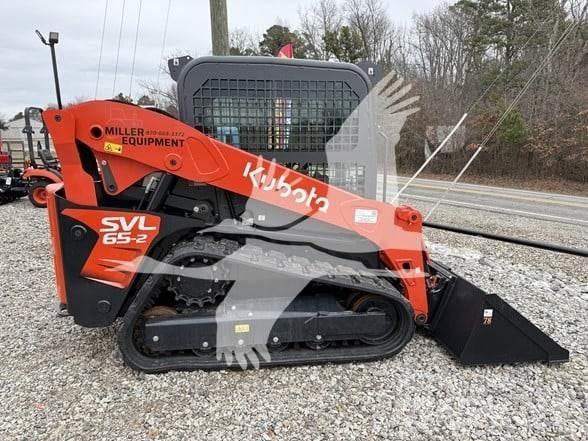 Kubota SVL65-2 لوادر انزلاقية التوجيه
