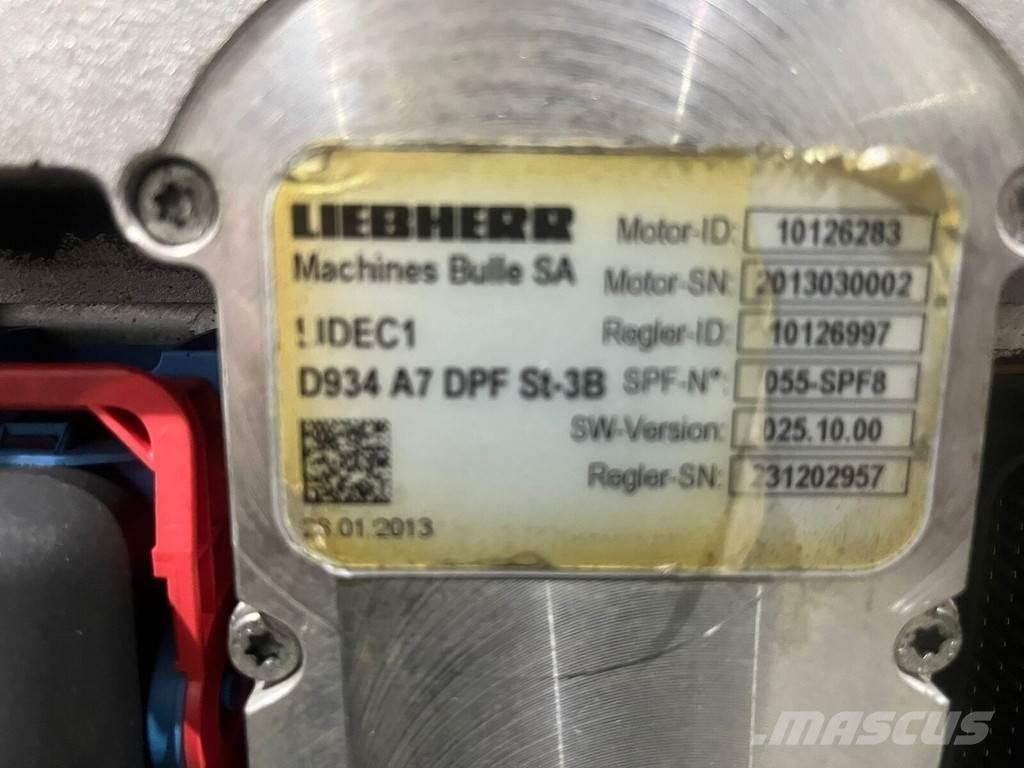 Liebherr D934 A7 محركات