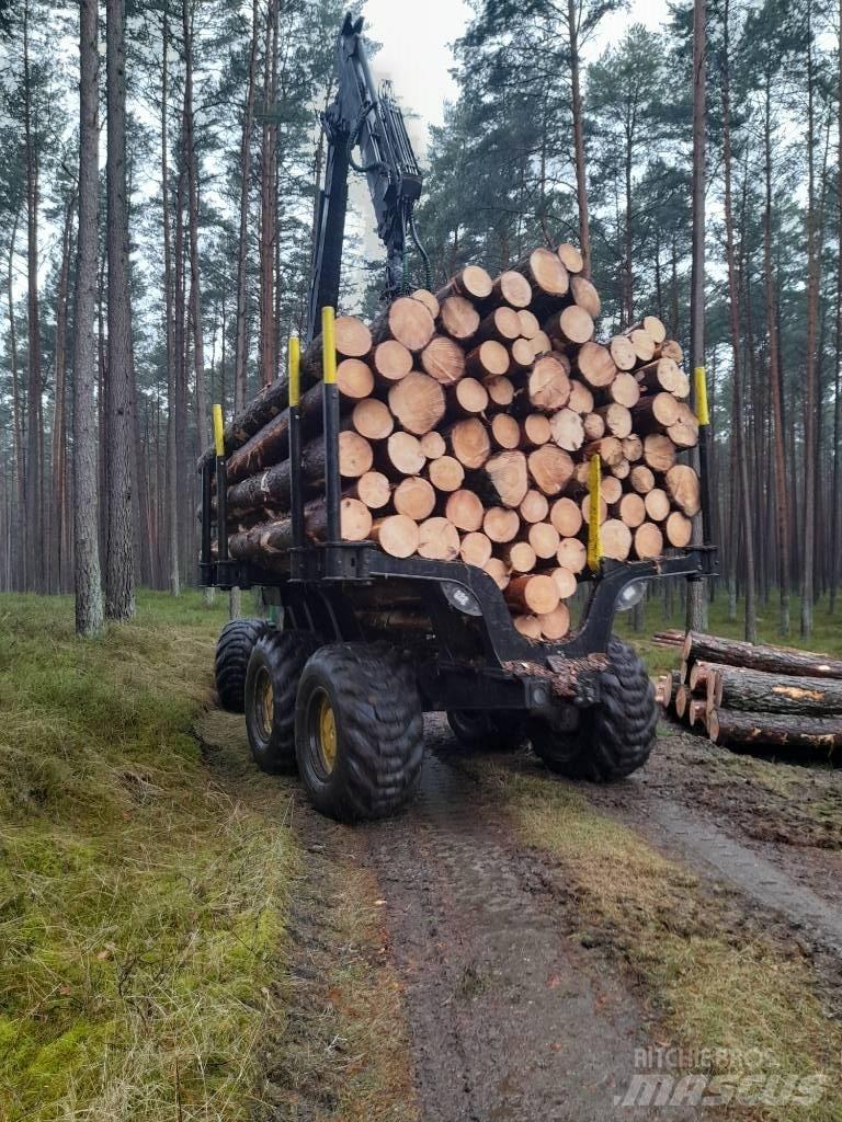 John Deere 1510 E شاحنات