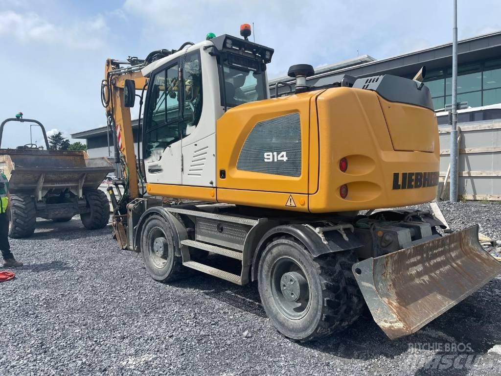 Liebherr 914 حفارات بعجل