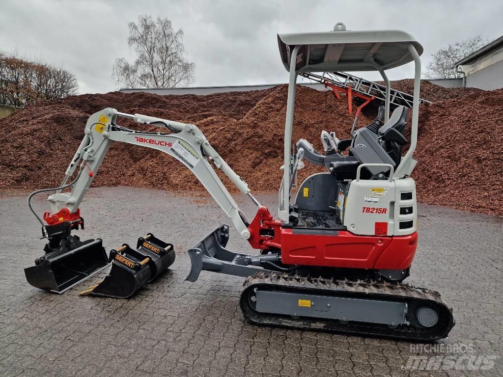 Takeuchi TB215R حفارات صغيرة أقل من 7 طن (حفارات صغيرة)