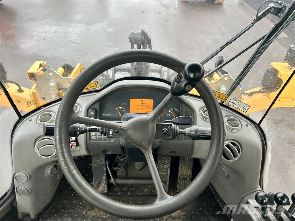 Volvo L60G LONGBOOM لوادر بعجل