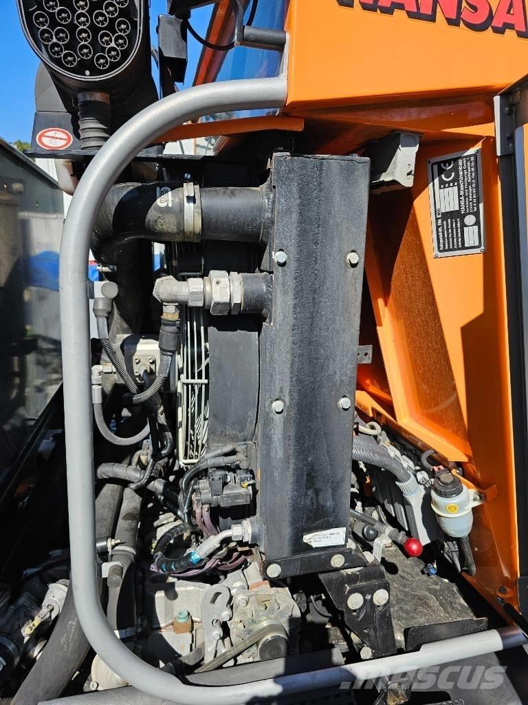 Hansa APZ 1003 M ناقلات الأدوات
