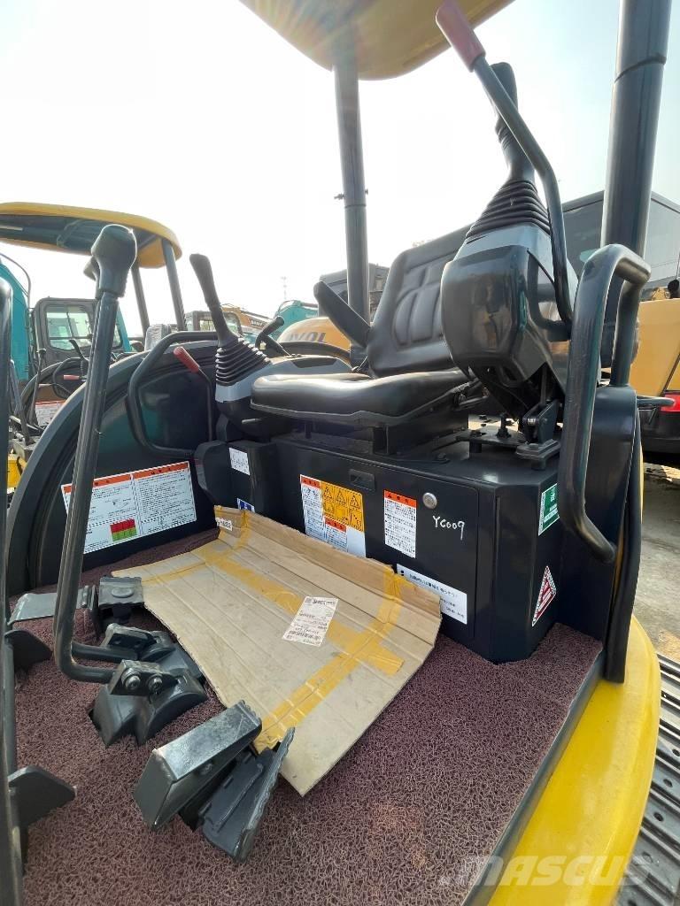 Komatsu PC 30 حفارات صغيرة أقل من 7 طن (حفارات صغيرة)