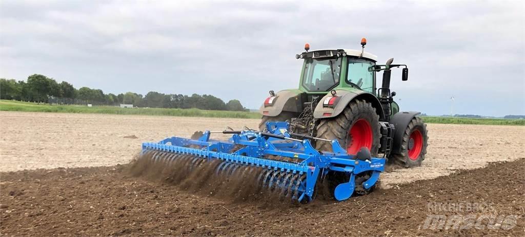 Agri-Koop BTH50 زحافات ساحقة