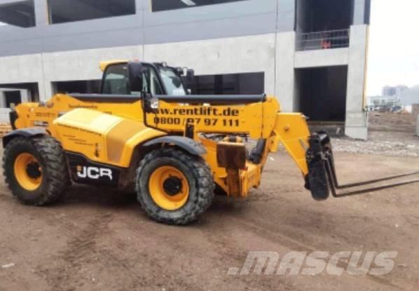 JCB 540-140 مناولات متداخلة