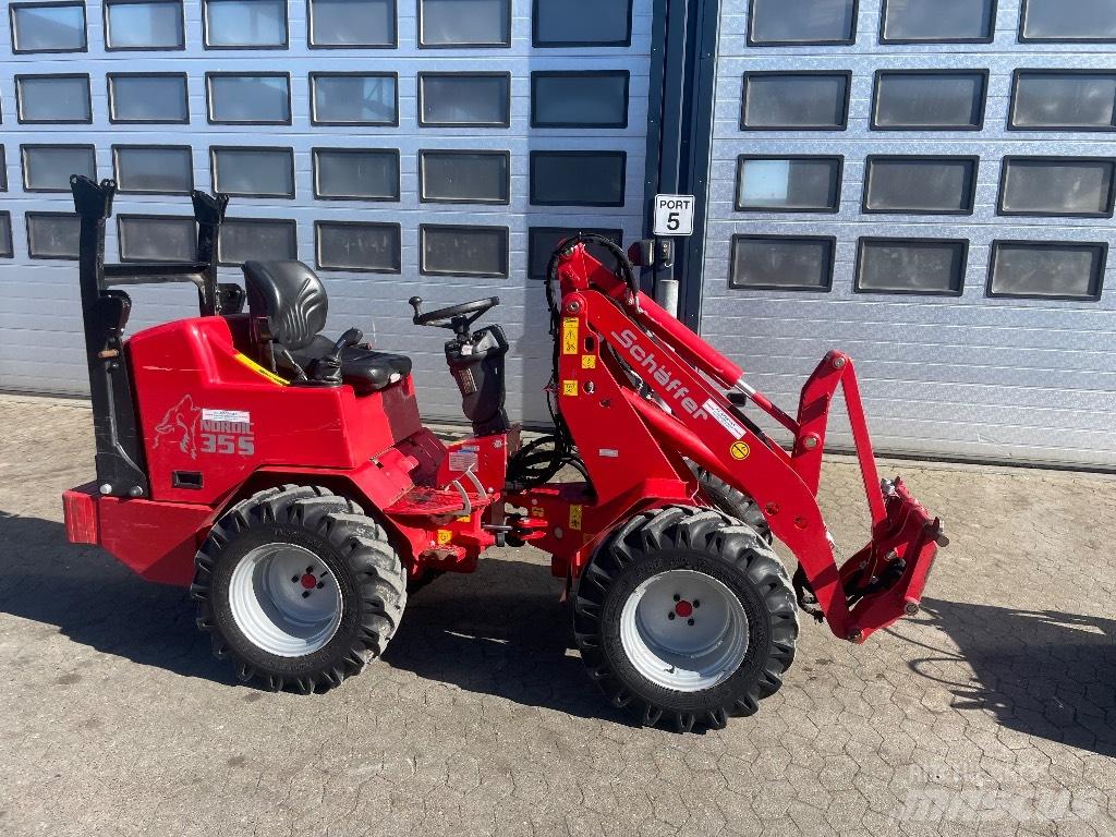 Schäffer Nordic 35 S لوادر صغيرة