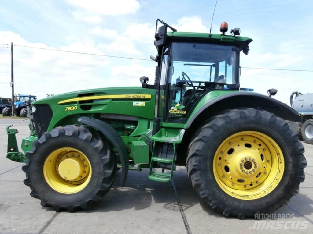 John Deere 7830 TLS الجرارات