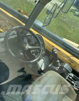 JCB 540-140 مناولات متداخلة