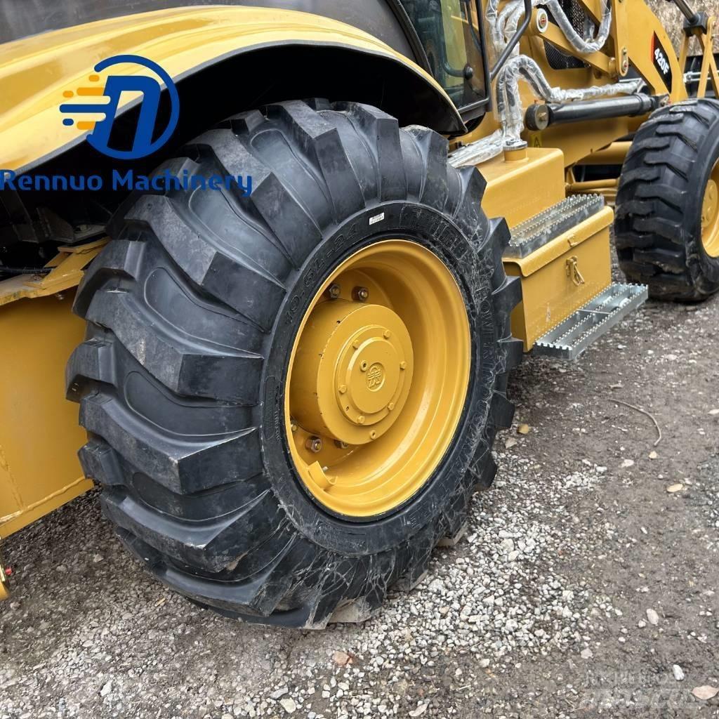 CAT 420F لوادر ذات جرافات عكسية