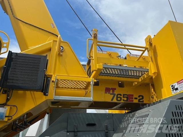 Grove RT 765 E-2 رافعات الطرق الوعرة