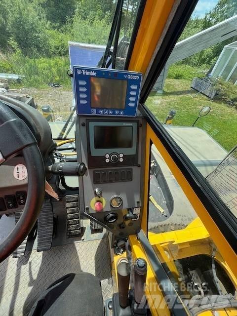 Grove RT 765 E-2 رافعات الطرق الوعرة