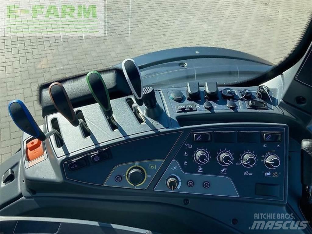 Valtra n 155ea الجرارات