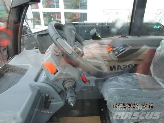 Bobcat TL 38.70 HF مناولات متداخلة
