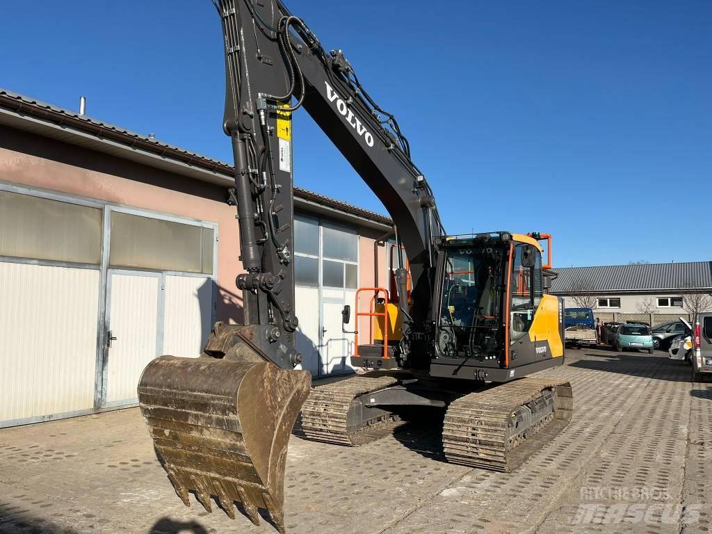 Volvo EC 140 EL حفارات زحافة