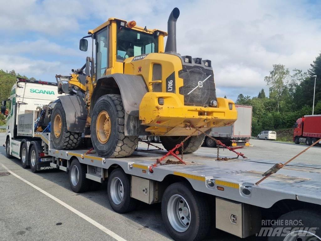 Volvo L 70 G لوادر بعجل