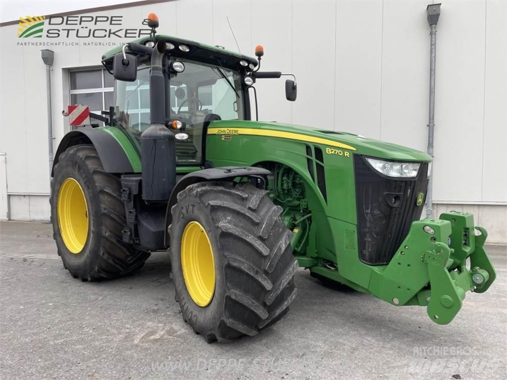 John Deere 8270R الجرارات