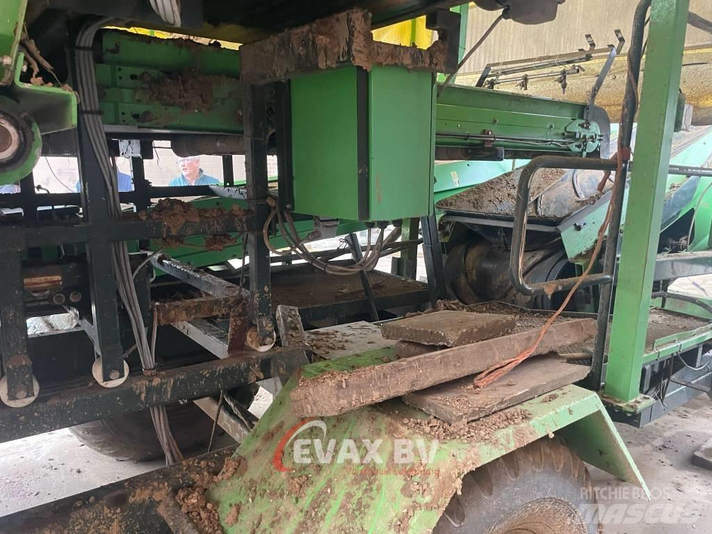 Miedema MHC241 ML ماكينات نقل المحصول إلى صناديق التخزين