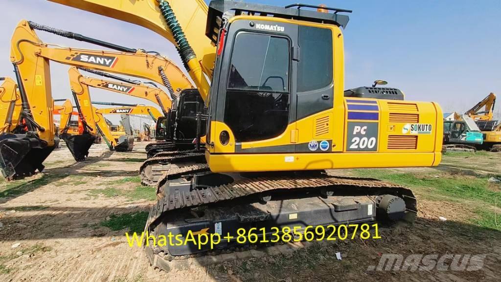 Komatsu PC 200-8 حفارات زحافة