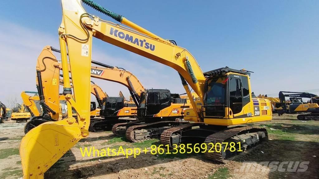 Komatsu PC 200-8 حفارات زحافة