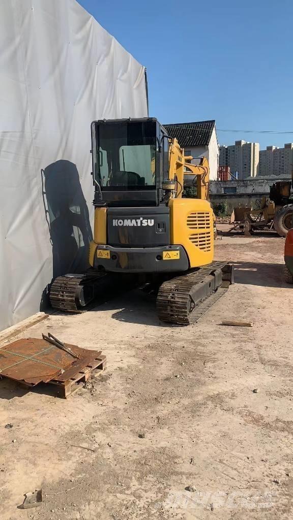 Komatsu PC 55 حفارات صغيرة أقل من 7 طن (حفارات صغيرة)